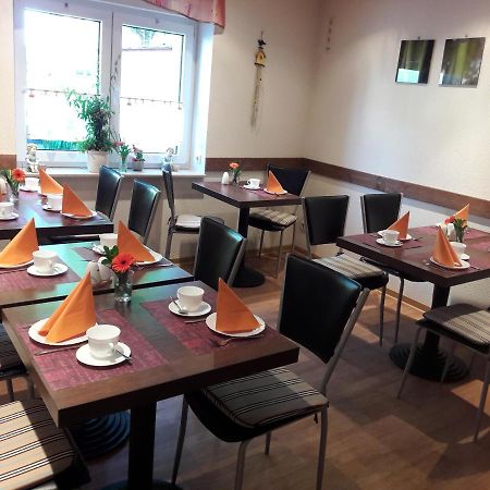 Grochlitzer Pension Naumbourg Extérieur photo